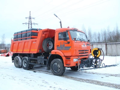 МКДУ-7 комбинированная дорожная машина